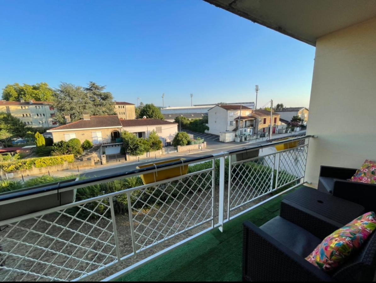 Tres Grand Appartement A 10 Min A Pied Du Centre Castres  Kültér fotó